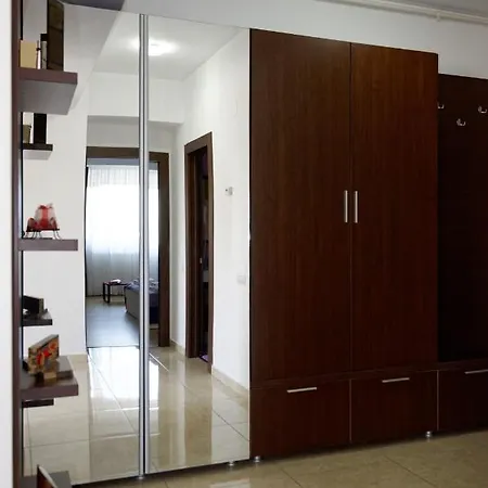 Sunny Luxury Apartment *